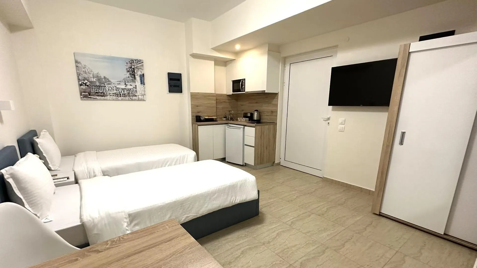 Navarino Luxe Suites Peraia  0*, Peraia (Thessaloniki) Greece