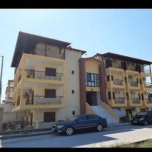 Apartmanhotel Kosmas, Szárti