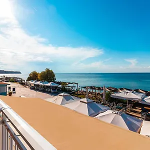 Apartmanhotel Aegean Blue Seaview, Ajía Triáda
