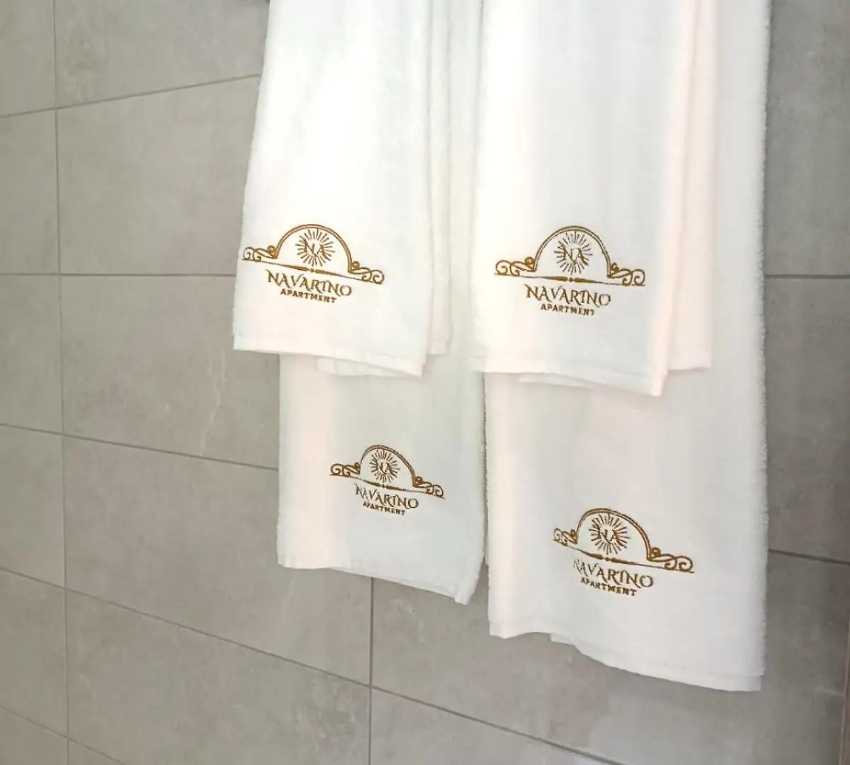 Aparthotel Navarino Luxe Suites Peraia